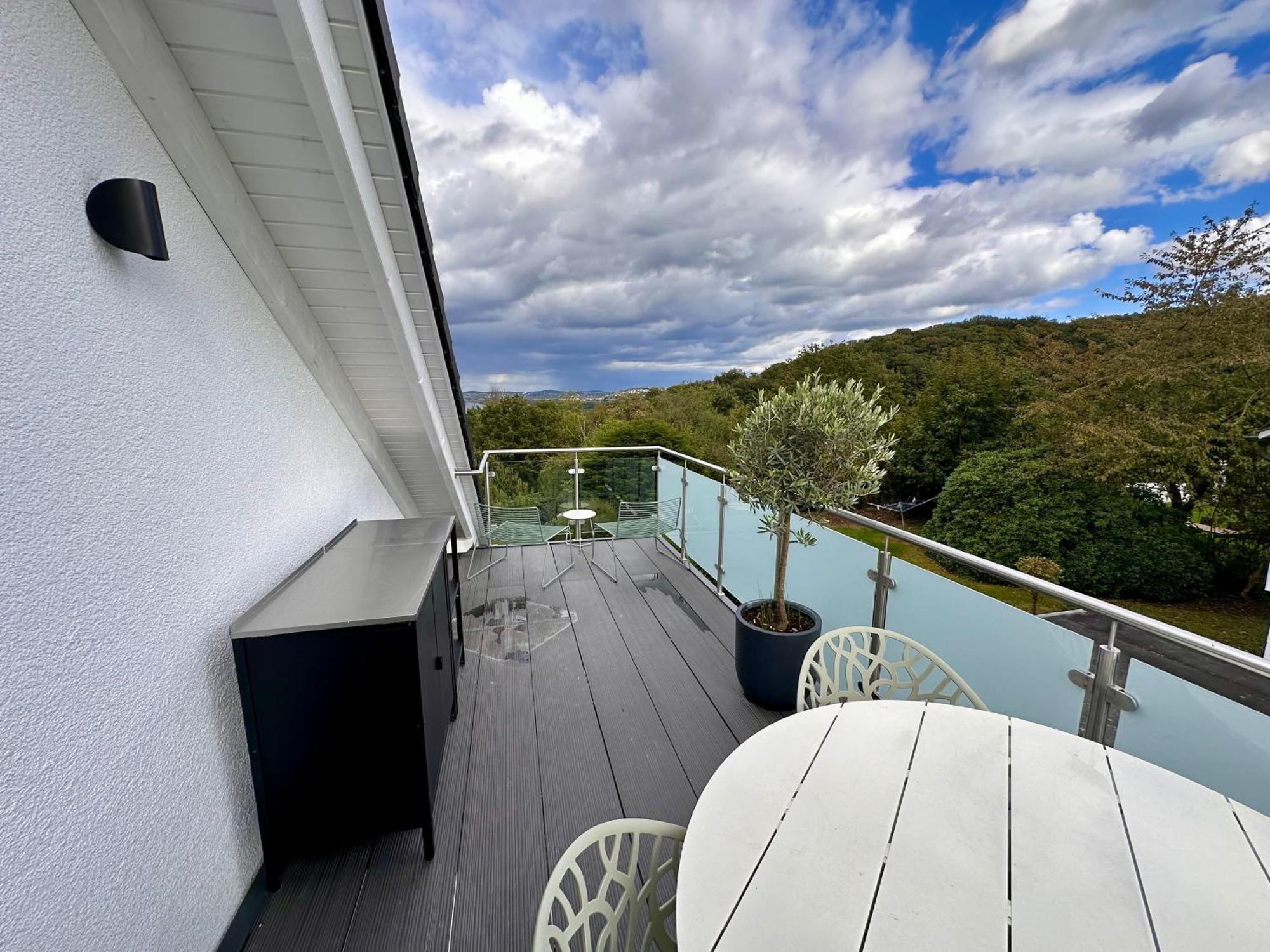 Seeblick-Apartment In Hattingen - Urlaubsfeeling Mitten Im Ruhrgebiet Exterior photo